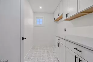 1586 Front St, Scotch Plains Township, NJ 07076 - Photo 27