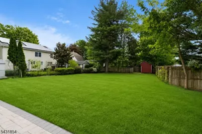 1586 Front St, Scotch Plains Township, NJ 07076 - Photo 35