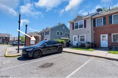 19 Clarion Ln, Newark, NJ 07103 - Photo 21