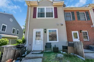 19 Clarion Ln, Newark, NJ 07103 - Photo 23