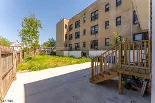 327 Cherry St, Elizabeth, NJ 07208 - Photo 27