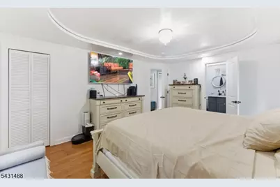 663 S Center St, Orange, NJ 07050 - Photo 15