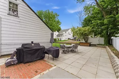 663 S Center St, Orange, NJ 07050 - Photo 31