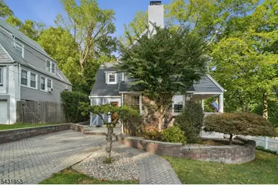 1 Oakridge Rd, West Orange Township, NJ 07052 - Photo 5
