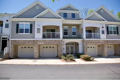 104 Stone Creek Ct, Hanover Township, NJ 07981 - Photo 1