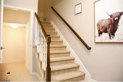 104 Stone Creek Ct, Hanover Township, NJ 07981 - Photo 3