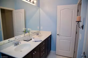 104 Stone Creek Ct, Hanover Township, NJ 07981 - Photo 21