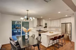 215 E 10th Ave, Roselle, NJ 07203 - Photo 21