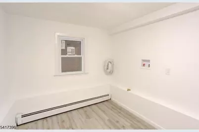 215 E 10th Ave, Roselle, NJ 07203 - Photo 13