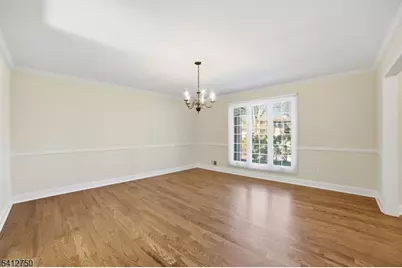 50 Pinewood Cres, Berkeley Heights Township, NJ 07922 - Photo 11
