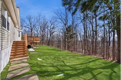 50 Pinewood Cres, Berkeley Heights Township, NJ 07922 - Photo 33