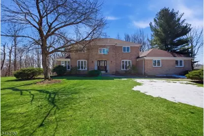 50 Pinewood Cres, Berkeley Heights Township, NJ 07922 - Photo 3
