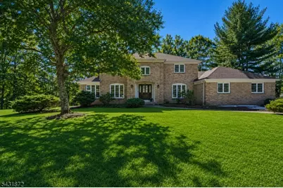 50 Pinewood Cres, Berkeley Heights Township, NJ 07922 - Photo 1