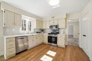 50 Pinewood Crescent, Berkeley Heights Township, NJ 07922 - Photo 19