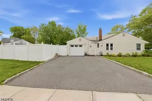 2339 Knapp Dr, Rahway, NJ 07065 - Photo 3