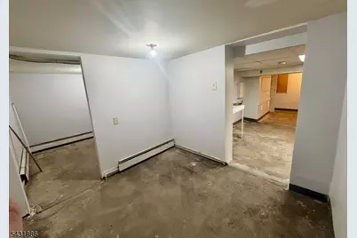 11 Park Pl, Verona, NJ 07044 - Photo 9
