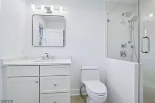 354 Beaufort Ave, Livingston, NJ 07039 - Photo 37