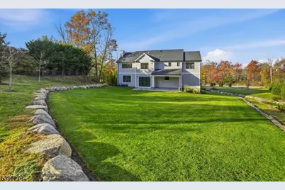 354 Beaufort Ave, Livingston, NJ 07039 - Photo 41