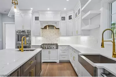 354 Beaufort Ave, Livingston, NJ 07039 - Photo 21