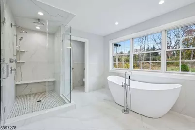 354 Beaufort Ave, Livingston, NJ 07039 - Photo 31