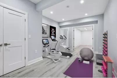 354 Beaufort Ave, Livingston, NJ 07039 - Photo 33