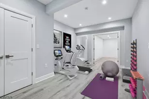 354 Beaufort Ave, Livingston, NJ 07039 - Photo 33