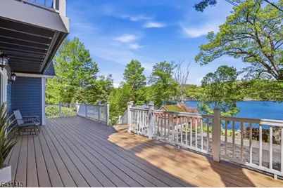 49 Birch Pkwy, Byram Township, NJ 07871 - Photo 5