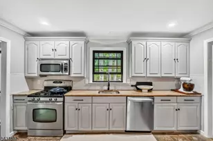 25 State St, Clark Township, NJ 07066 - Photo 13