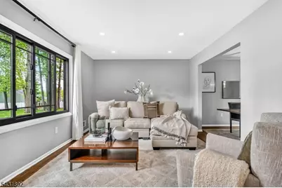 25 State St, Clark Township, NJ 07066 - Photo 9