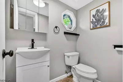25 State St, Clark Township, NJ 07066 - Photo 23