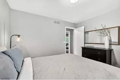 25 State St, Clark Township, NJ 07066 - Photo 27