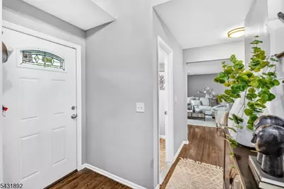25 State St, Clark Township, NJ 07066 - Photo 3