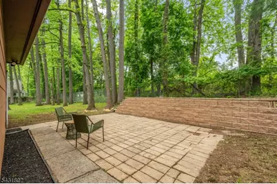 25 State St, Clark Township, NJ 07066 - Photo 31