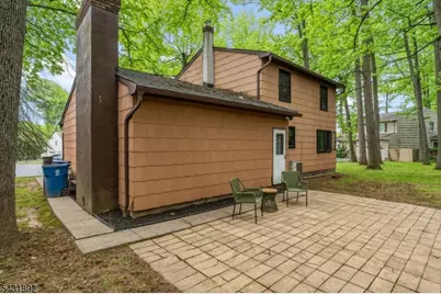 25 State St, Clark Township, NJ 07066 - Photo 35