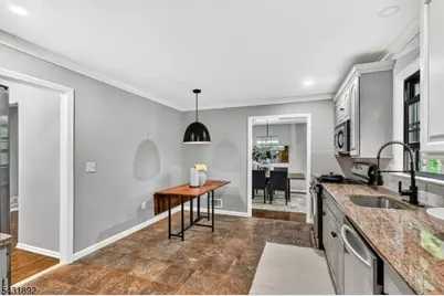 25 State St, Clark Township, NJ 07066 - Photo 15