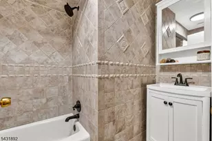 25 State St, Clark Township, NJ 07066 - Photo 23