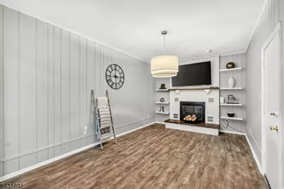 25 State St, Clark Township, NJ 07066 - Photo 17