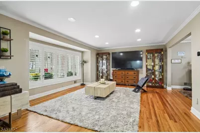 106 N Ashby Ave, Livingston, NJ 07039 - Photo 3