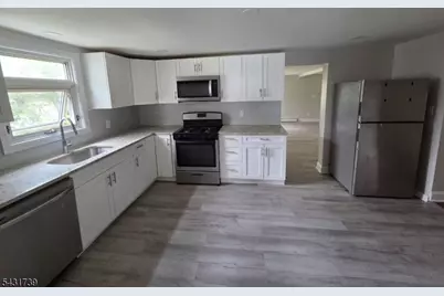 104 River Street, East Rutherford, NJ 07073 - Photo 5