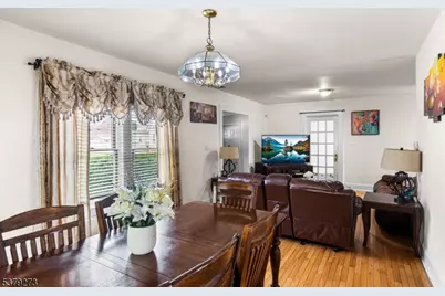 1648 Dill Ave, Linden, NJ 07036 - Photo 7