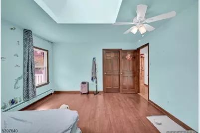 699 E Shore Rd, West Milford, NJ 07421 - Photo 31