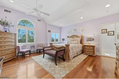 27 Mountainwood Ct, Totowa, NJ 07512 - Photo 29