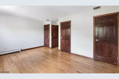 154 Milton Ave, Nutley Twp., NJ 07110 - Photo 17