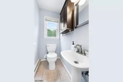 154 Milton Ave, Nutley Twp., NJ 07110 - Photo 15