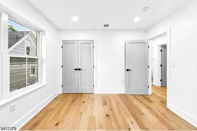 44 E Cedar St, Livingston, NJ 07039 - Photo 31