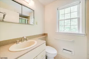 257 Brookhaven Way, Millburn, NJ 07078 - Photo 23
