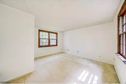 257 Brookhaven Way, Millburn, NJ 07078 - Photo 9