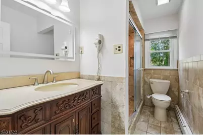 22 Spier Dr, Livingston, NJ 07039 - Photo 21