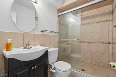 22 Spier Dr, Livingston, NJ 07039 - Photo 23