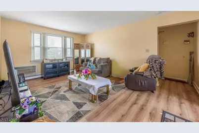 953D E Front St, Plainfield, NJ 07062 - Photo 3